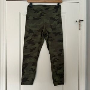 Lululemon Wunder Train High-Rise Tight 23"